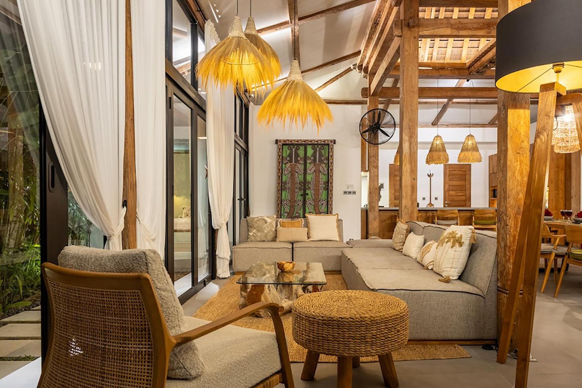 Villa Sebelah