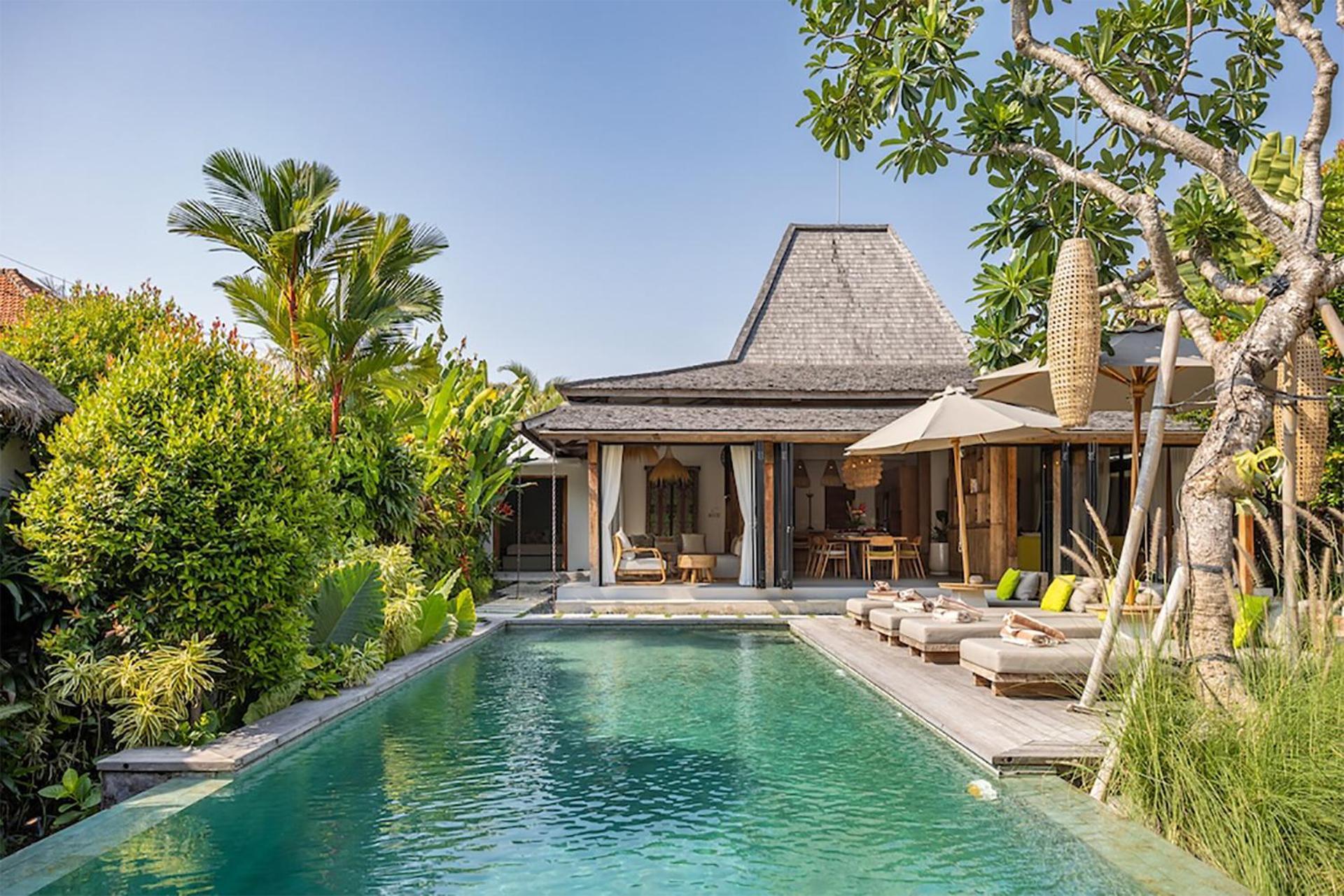 Sebelah Villa *